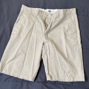 Old navy mens slim chino short size 33